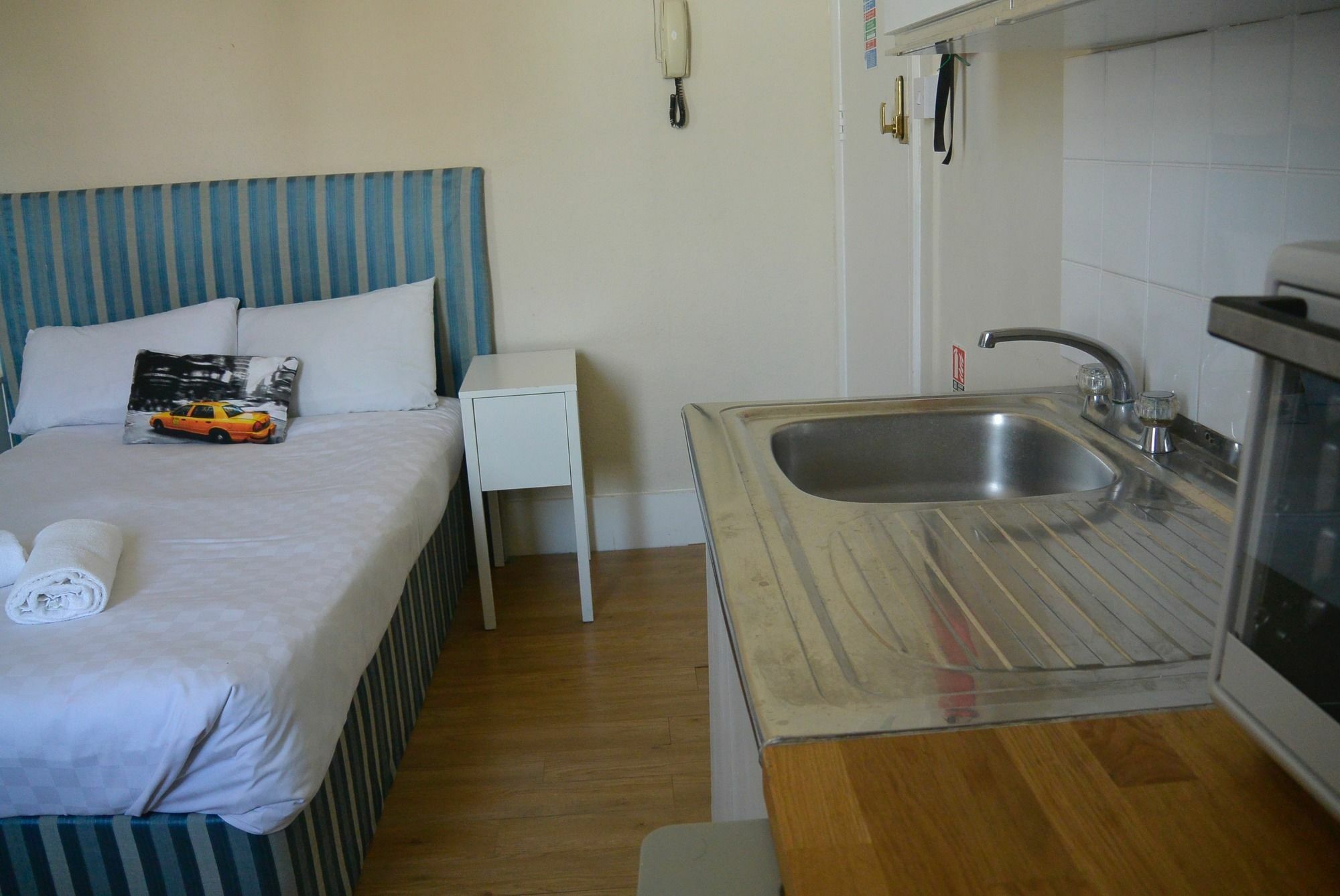 Stay In Chelsea Лондон Экстерьер фото